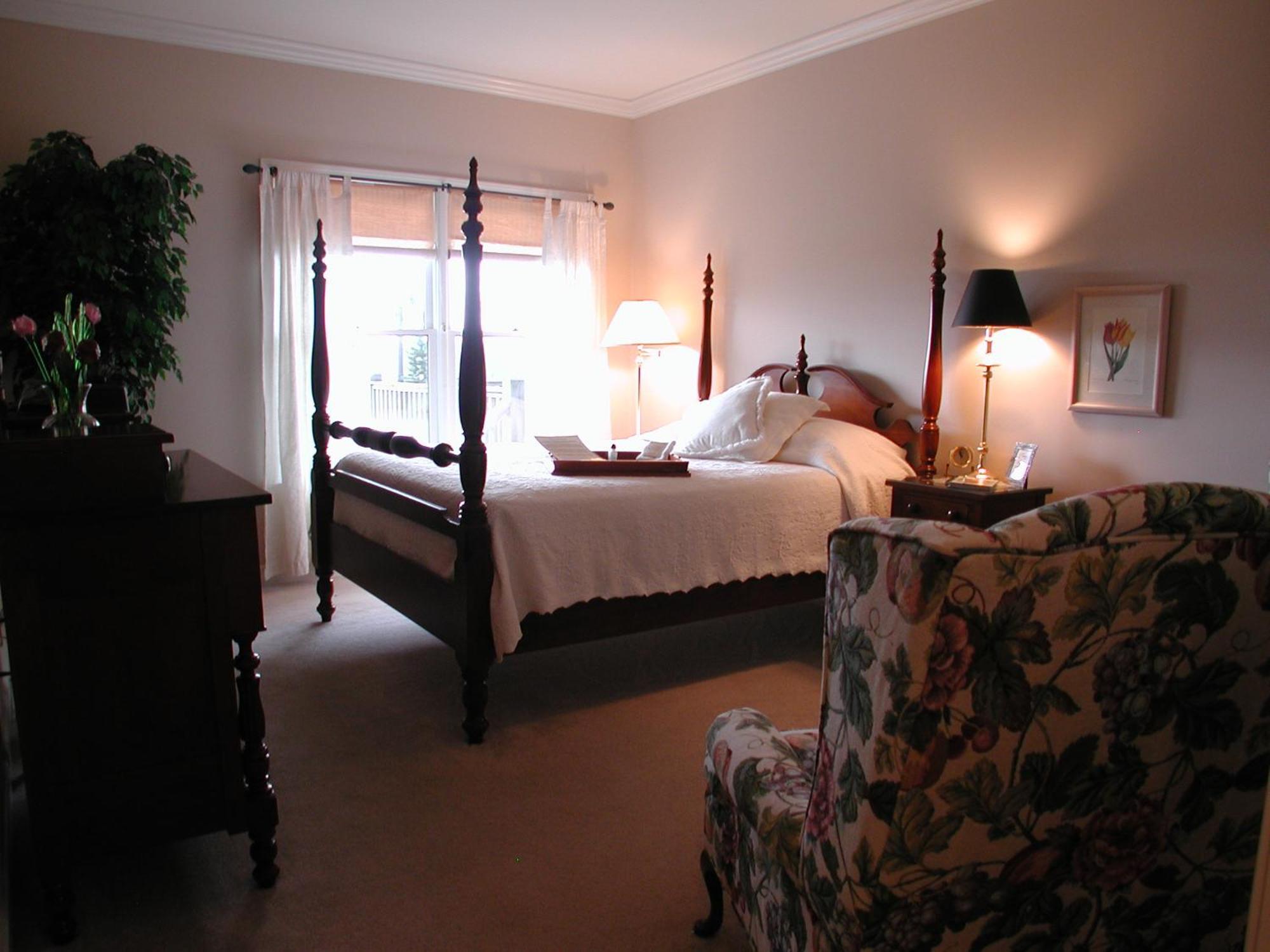The Garden Inn Bed & Breakfast At Bee Rock Монтерей Экстерьер фото